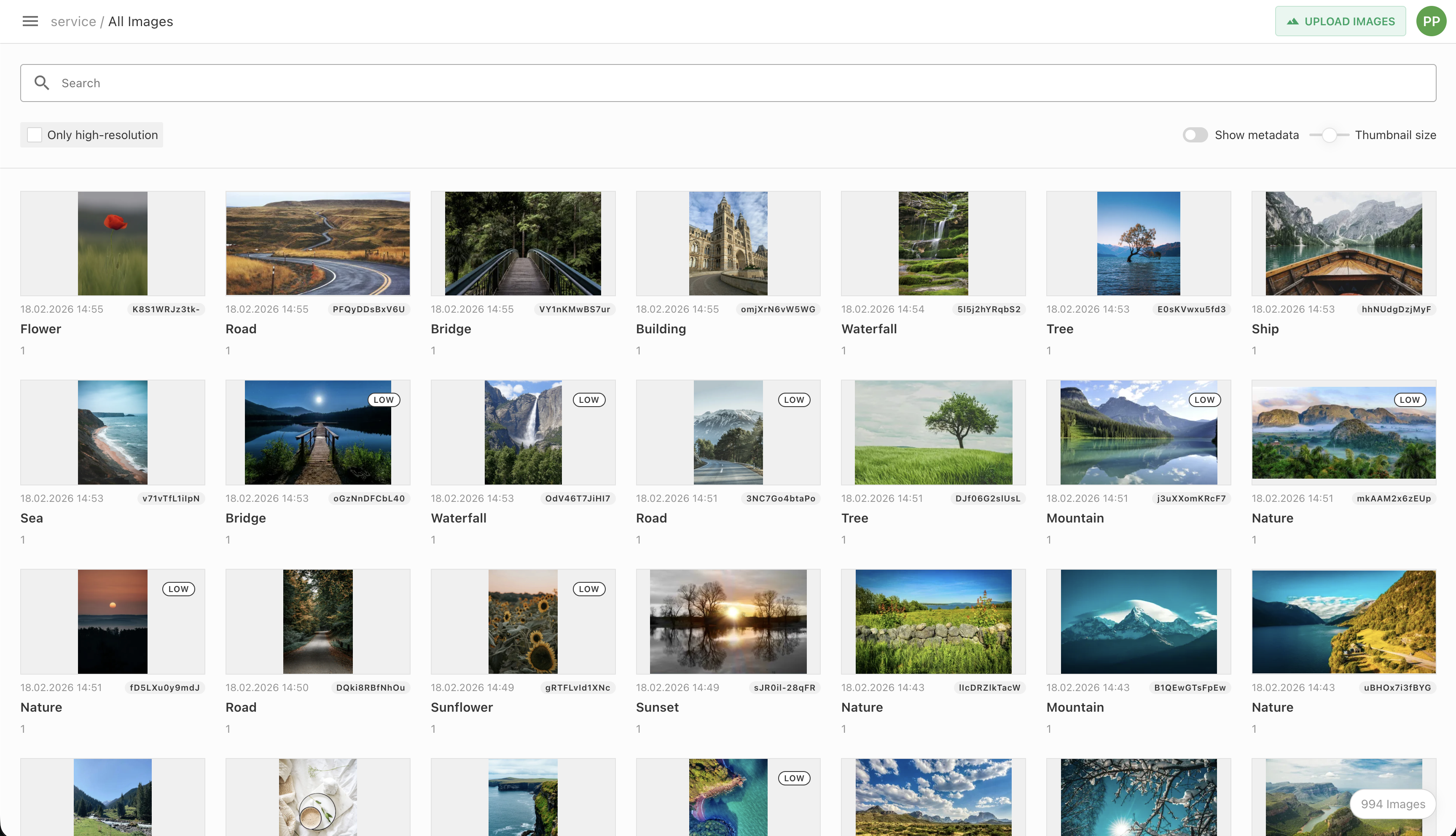Media Library with adjustable thumbnail sizes